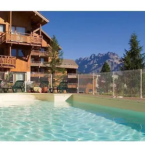 Appartement Le Hameau Des Ecrins Station 1800, Puy-Saint-Vincent